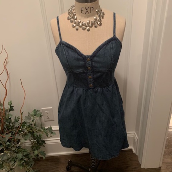Boutique Denim Bustier Top - Picture 2 of 8